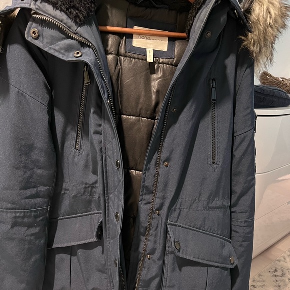 BCBG Women’s Winter Jacket - Picture 4 of 4